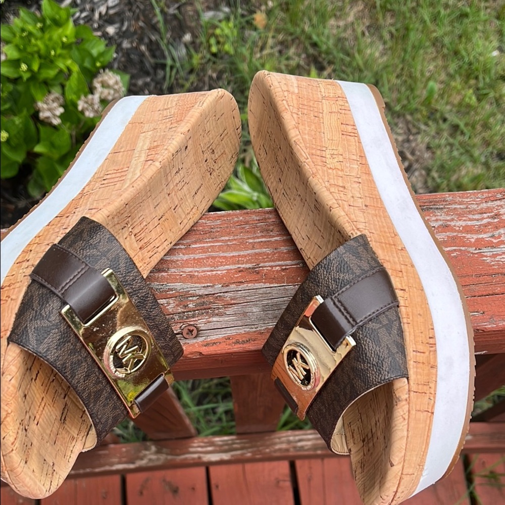 Michael Kors Brown Slide Sandals - Picture 3 of 4